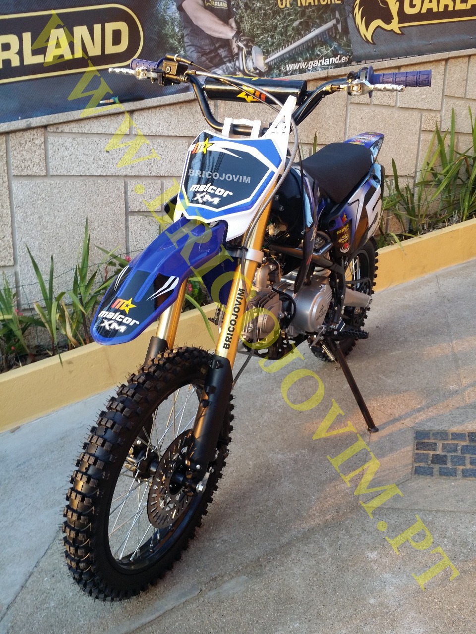 Pit Bike Malcor XM 125cc - Suspensão Invertida - Jantes 17" - 14"