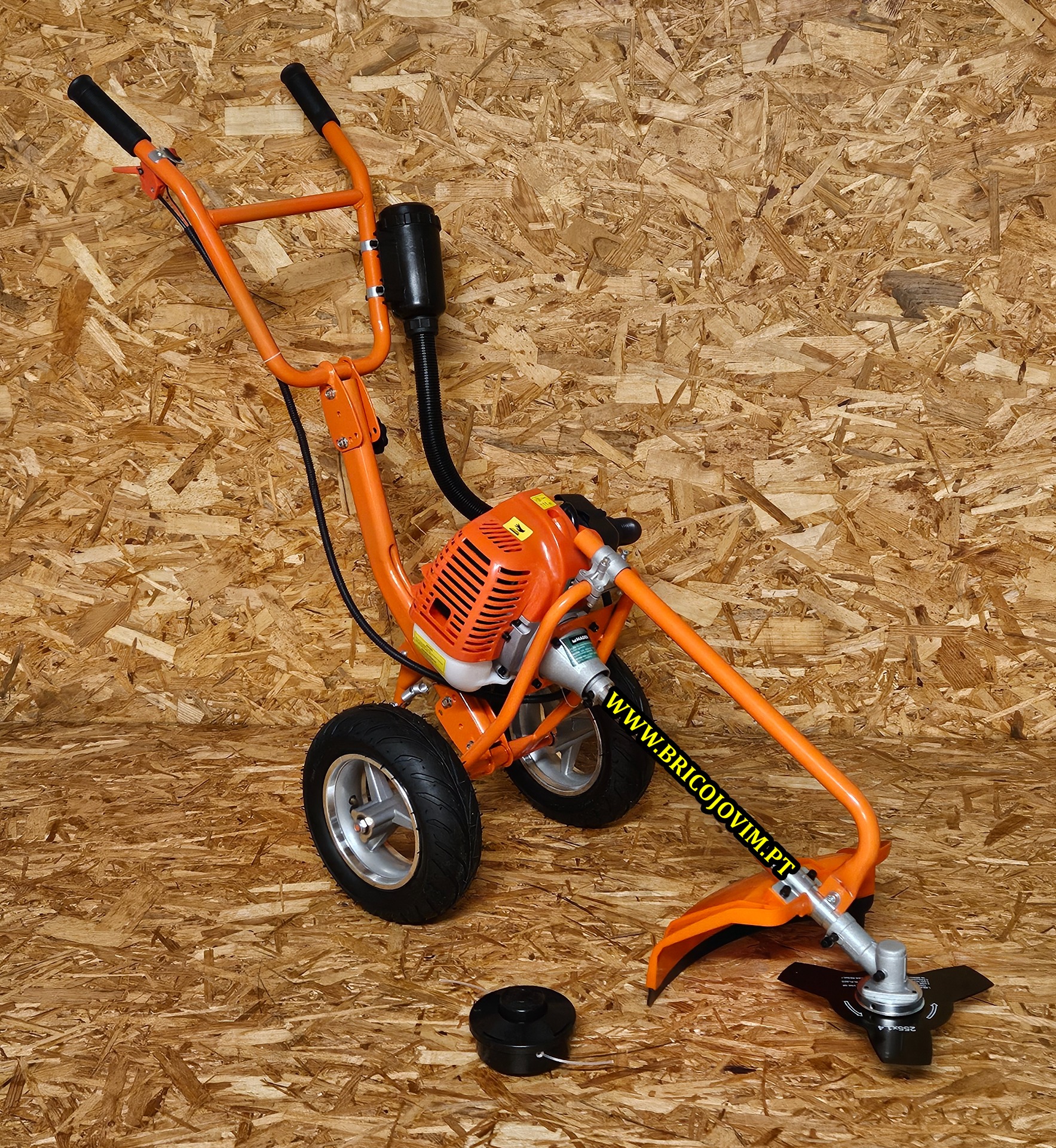 Roçadora com Rodas - Motor 52cc + Disco + Bobine Fio