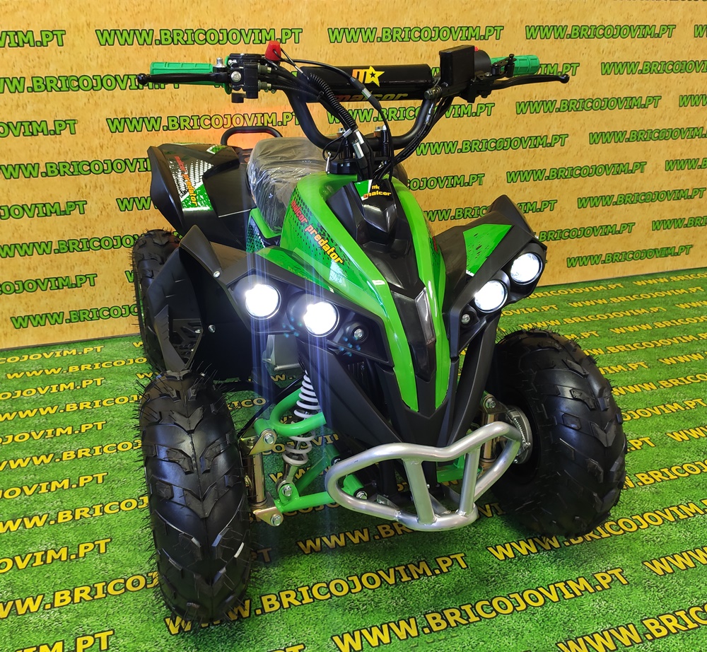 Moto 4 MALCOR - Motor 110cc - Marcha Atrás - Jantes 6"