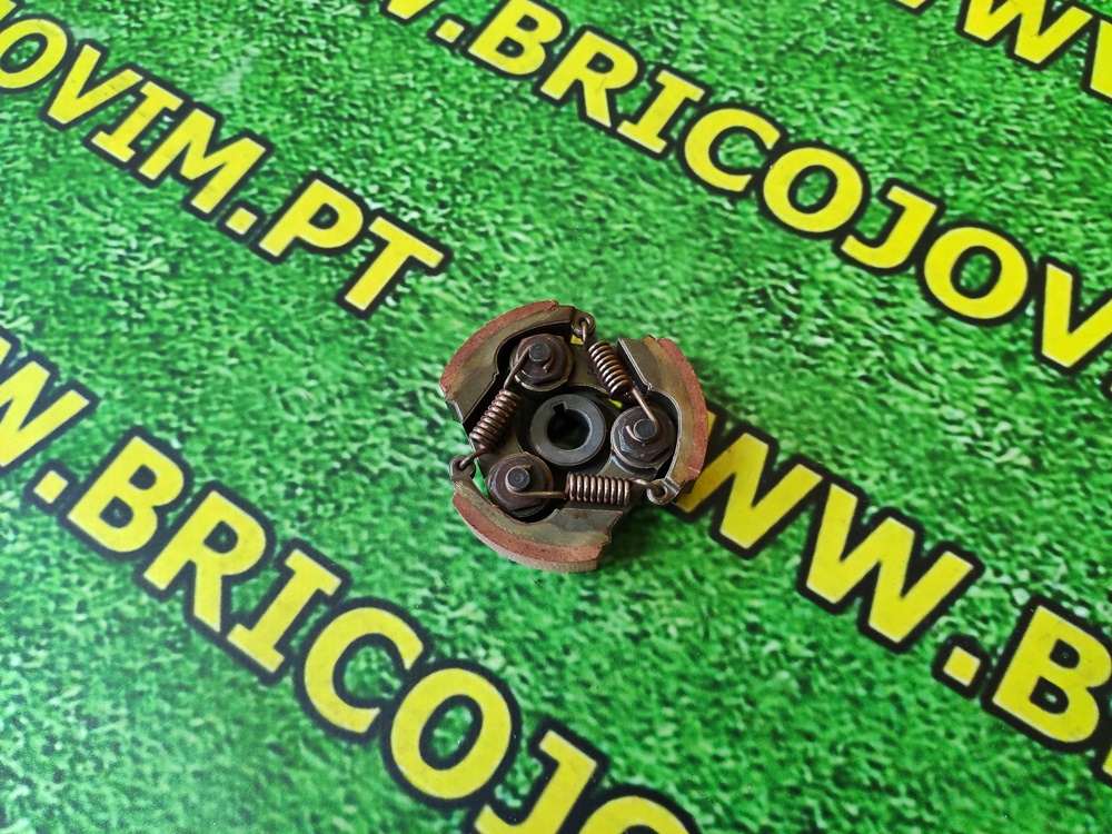 Embraiagem para Roçadoras Motor 68cc / 62cc / Mini Motos - 12mm