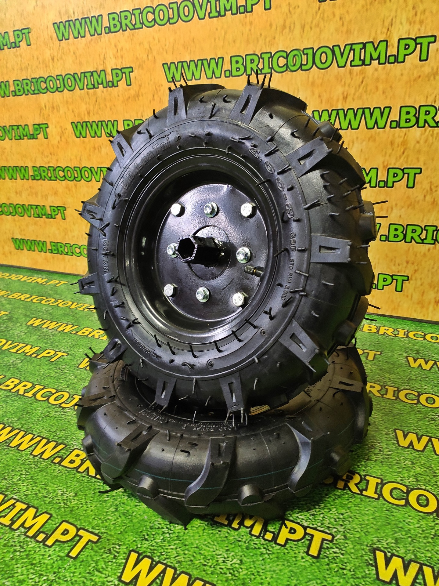 Rodas Pneumáticas SP para Motoenxada - 400x8 com Eixos 23mm