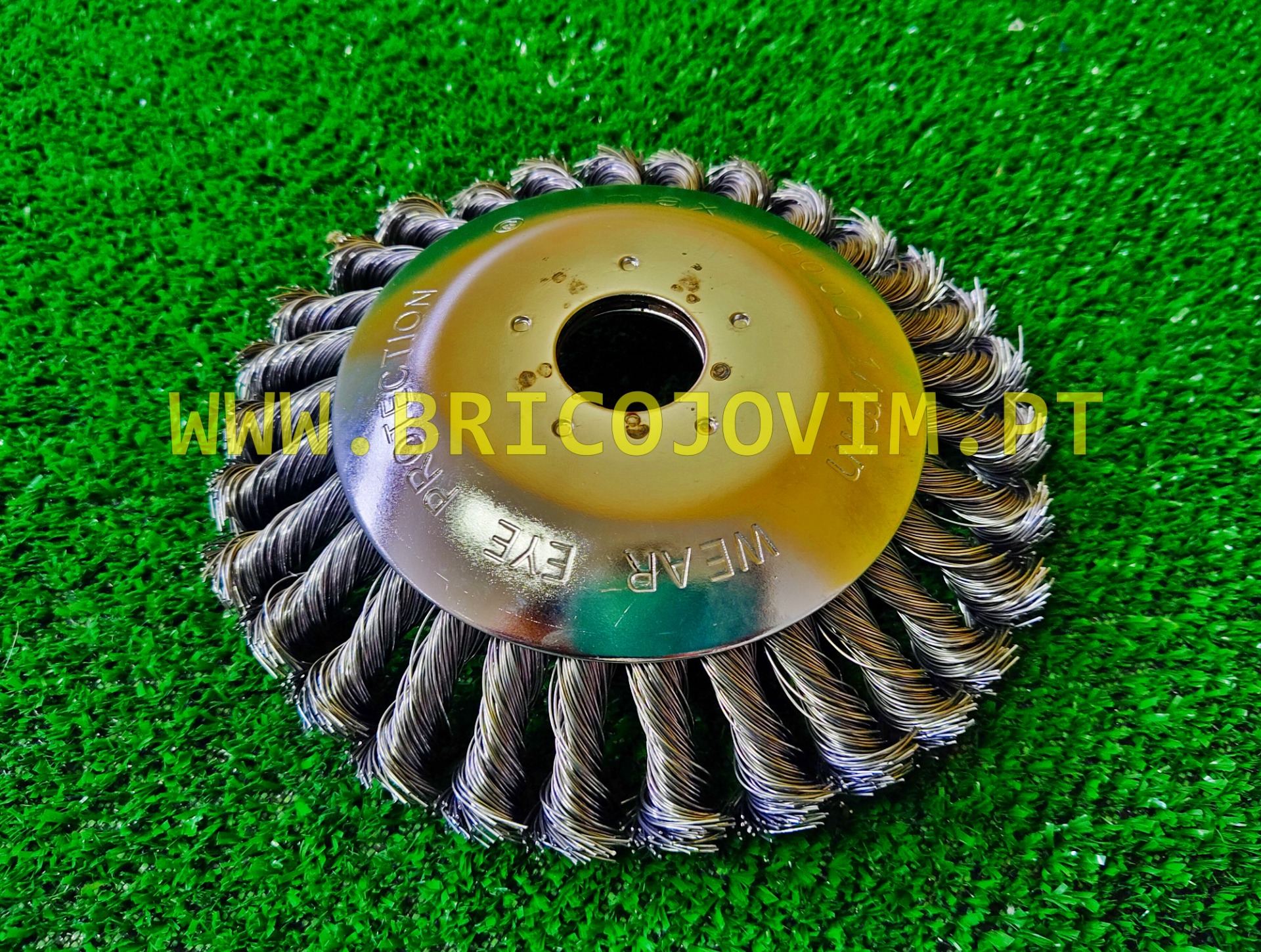 Cabeça de Metal com Escovas de Aço para Roçadoras - 150MM