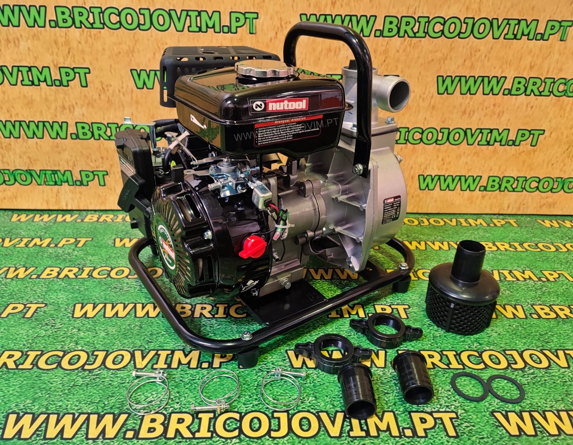 Motobomba 1.5 Polegadas - Motor 4 Tempos - 2.6 Cavalos - Impulsão 22mts