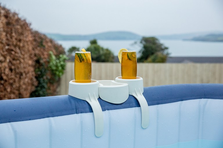 2 suportes bebidas + Bandeja para Spas